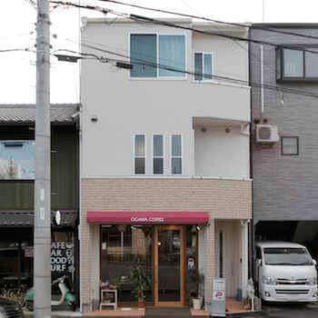 【2000～2500万円】3階建ての店舗＋2世帯住宅の家